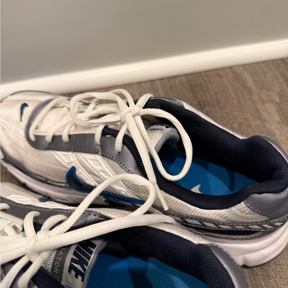 Nike Initiator Gray and Blue Running shoes - Picture 7 of 8